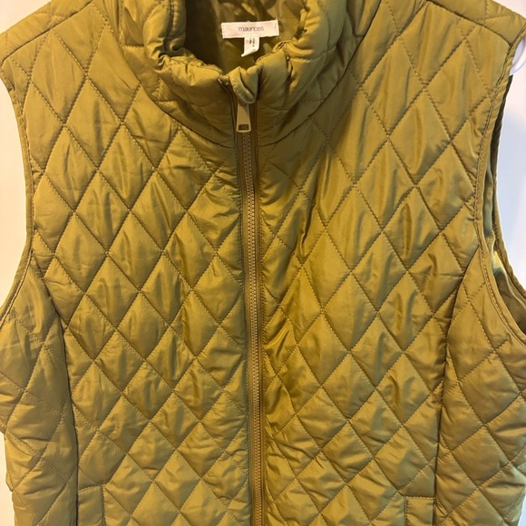 Maurices Quilted Green Women's Vest - Picture 5 of 6